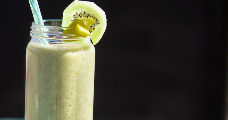 Refreshing Celery with Pear Smoothie