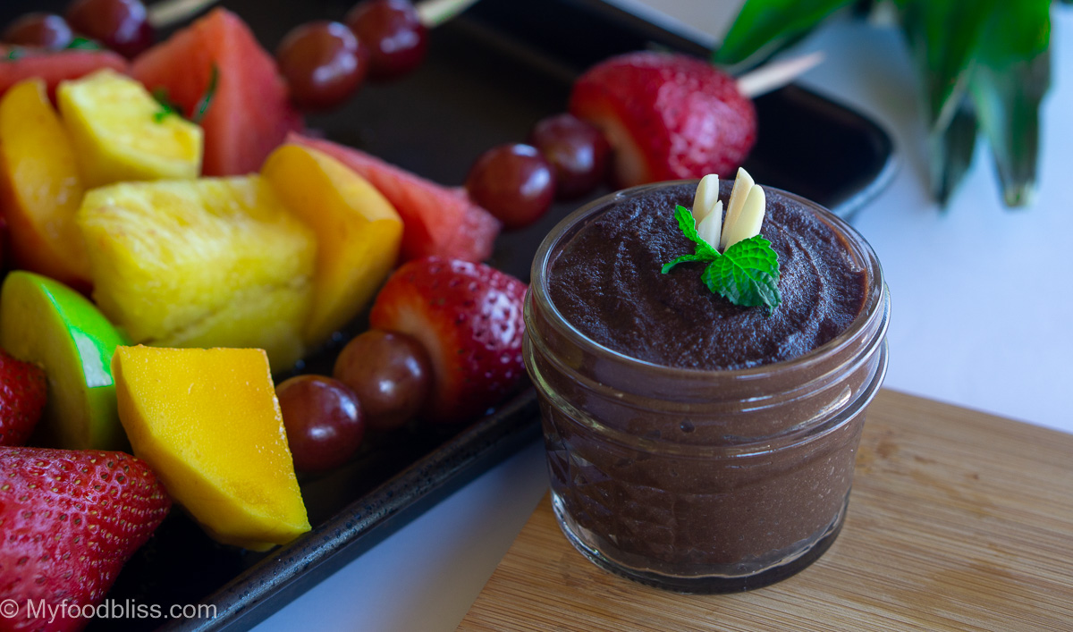 The Healthiest Chocolate Dip- Wholefood Plant based.